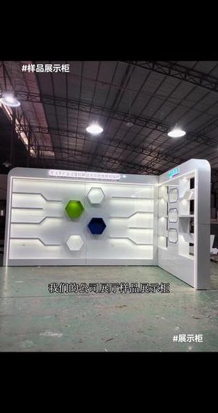 专业设计服务 墙柜一体展示柜如何成为公司展厅的点睛之笔